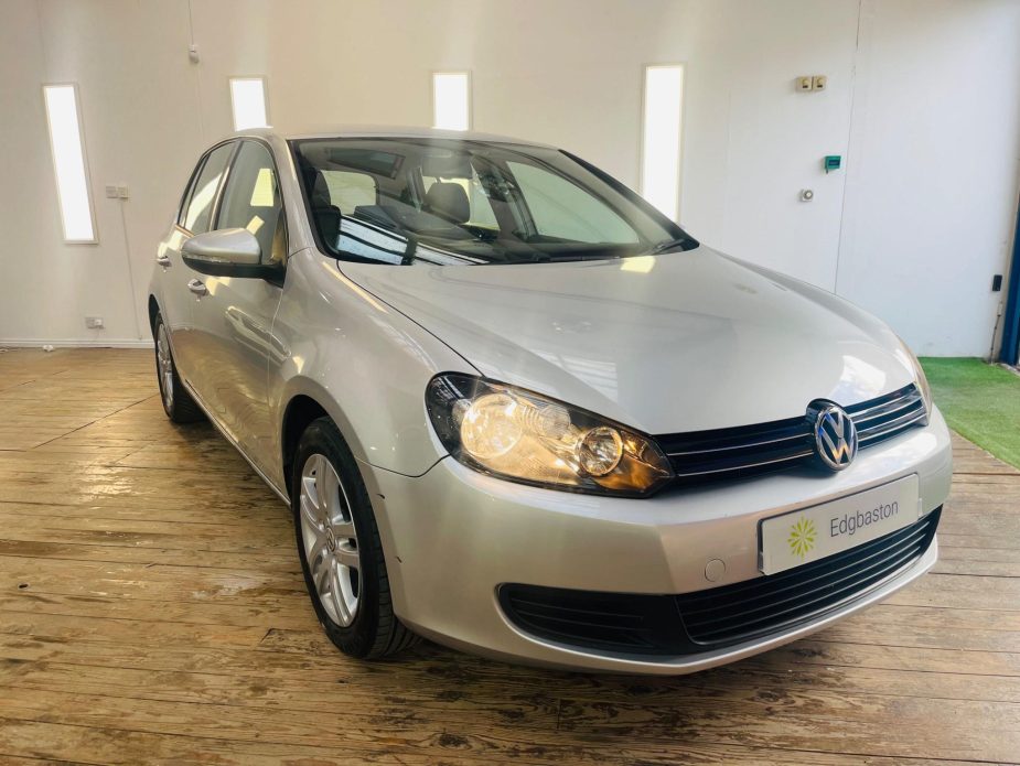 Volkswagen Golf 1.6 TDI SE DSG Euro 5 5dr