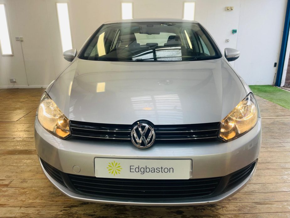 Volkswagen Golf 1.6 TDI SE DSG Euro 5 5dr