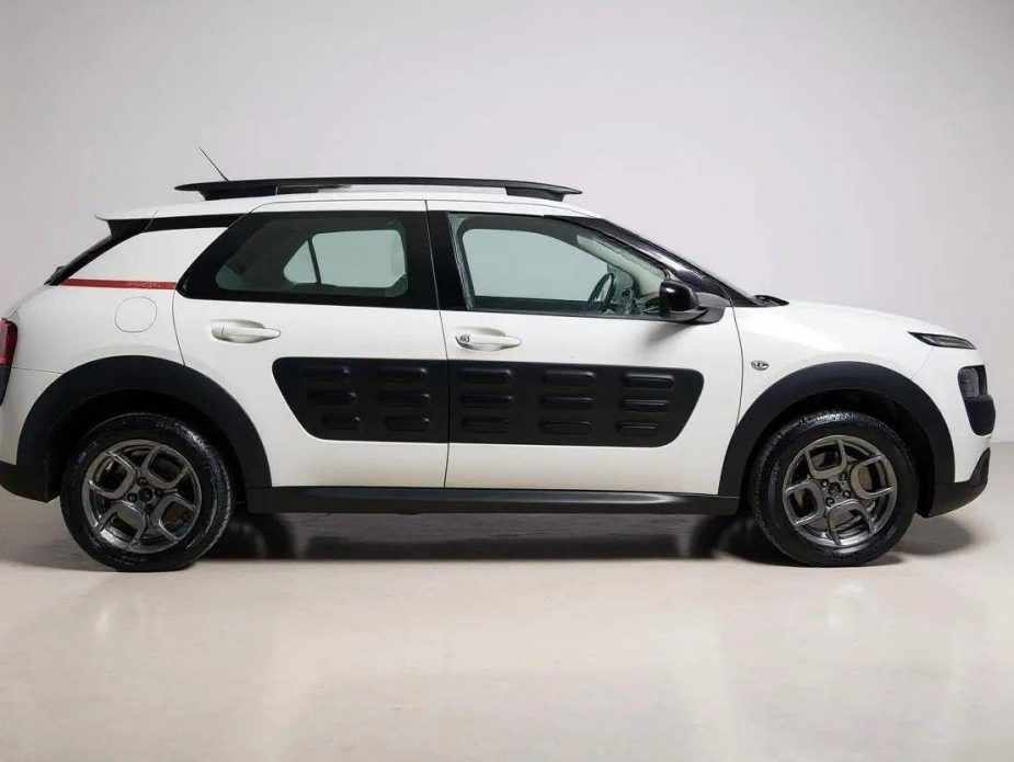 Citroen C4 Cactus 1.2 PureTech Feel Euro 6 5dr (Euro 6)